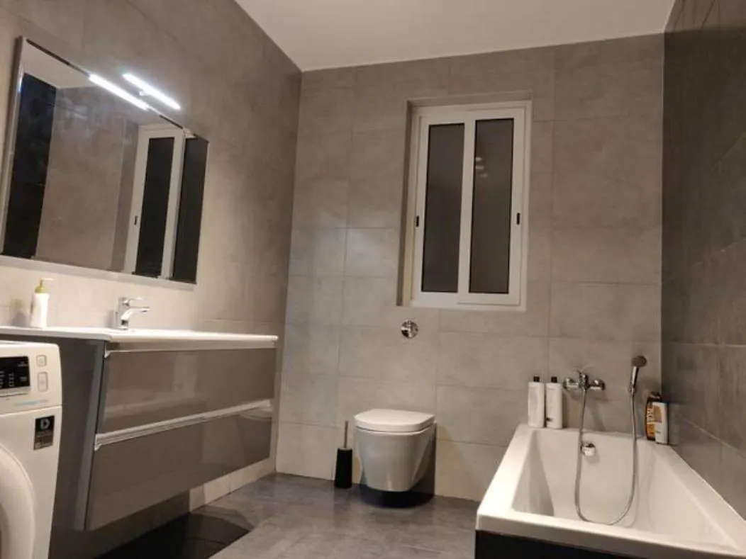 Large Central Apartment Near Valletta & Seafront Pieta 0*,  Malta